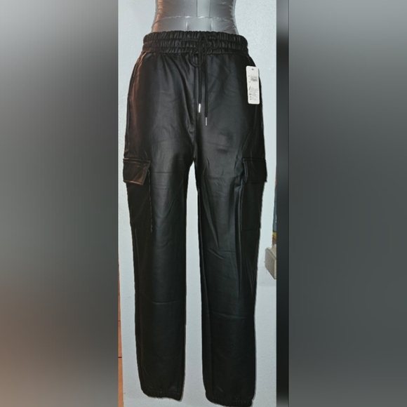 NWT Reseller Womans Bundle S/M - Picture 3 of 7